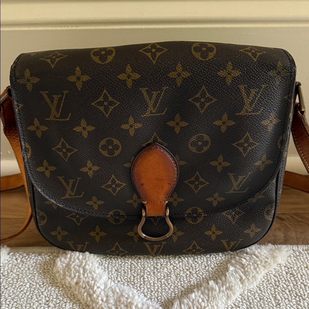 Louis Vuitton Vintage Monogram Saint Cloud GM
